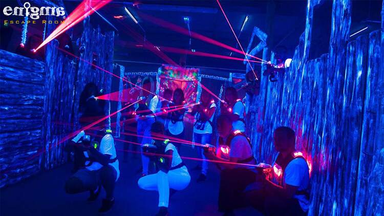 بازی لیزرتگ