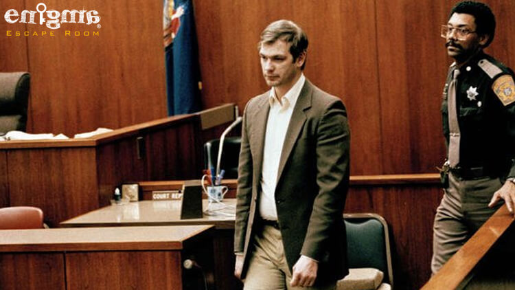 جفری دامر در دادگاه