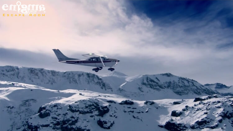 سقوط هواپیما در کوه راکی