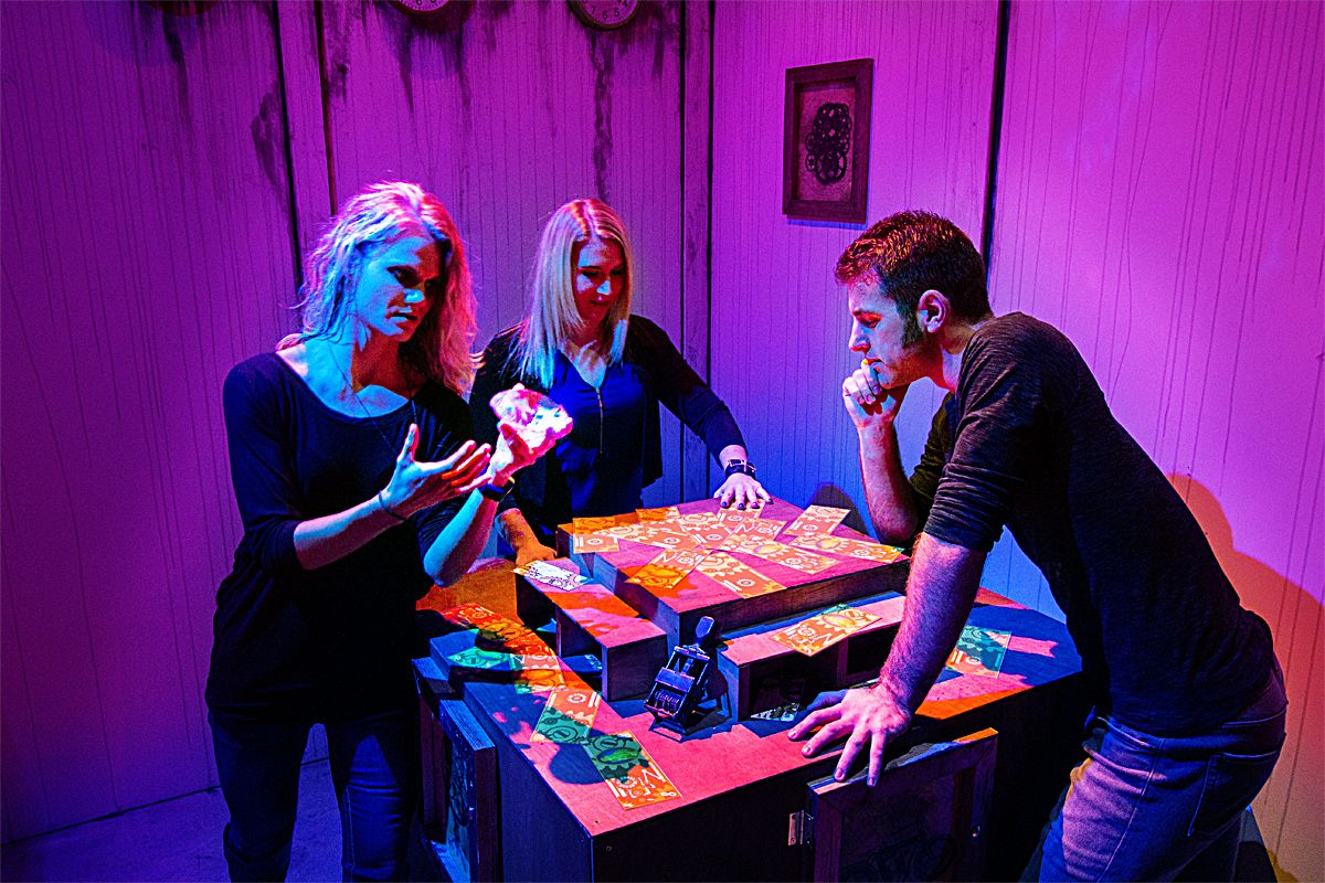 اتاق فرار در جعبه